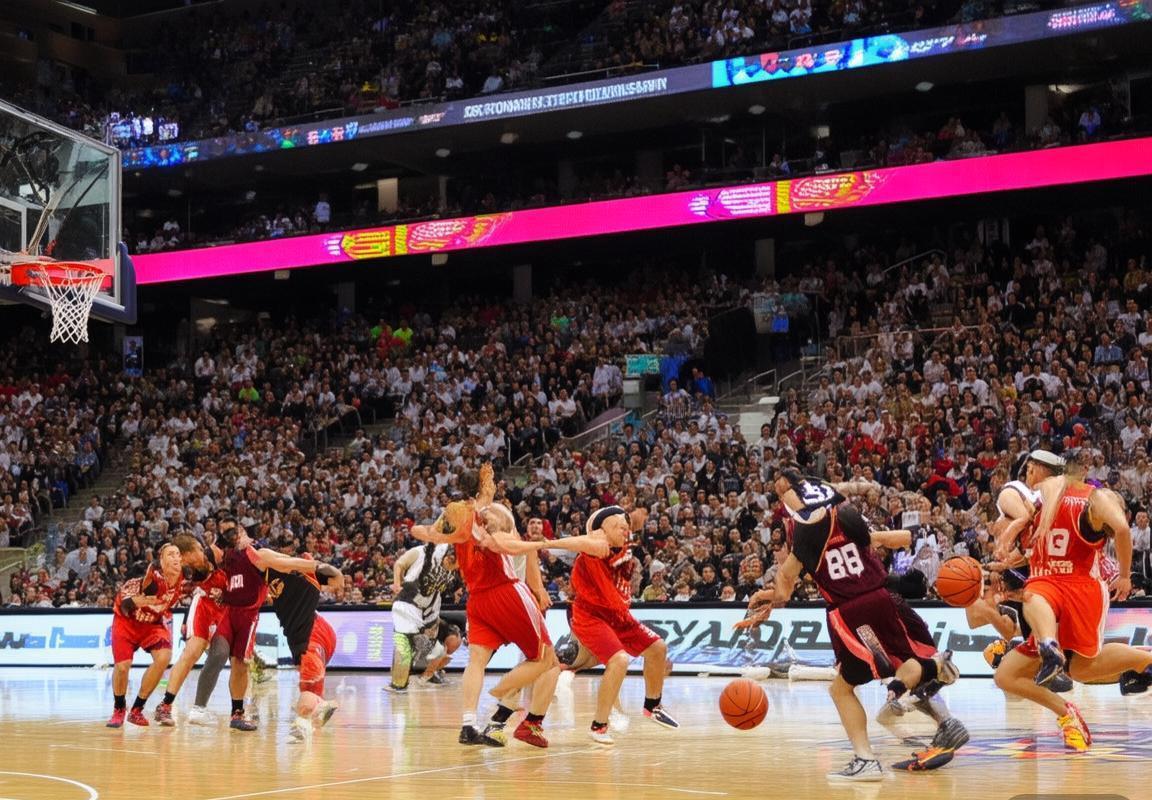 2017 CBA山东VS广厦巅峰对决：战术解析与球星亮点(图1)